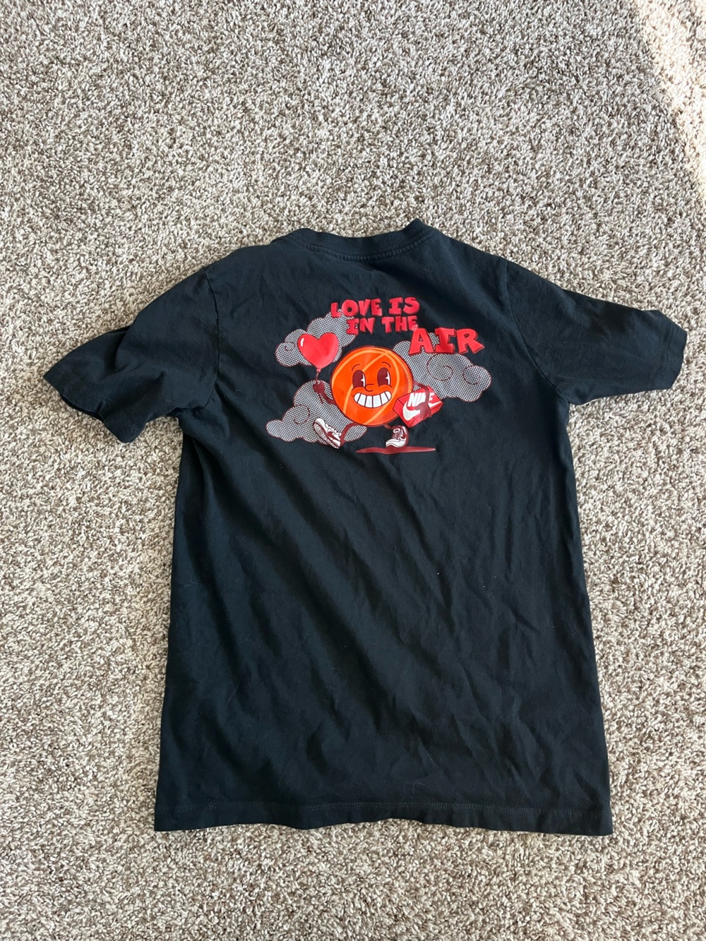 Nike Black Tee with Valentines Day graphic size L boys